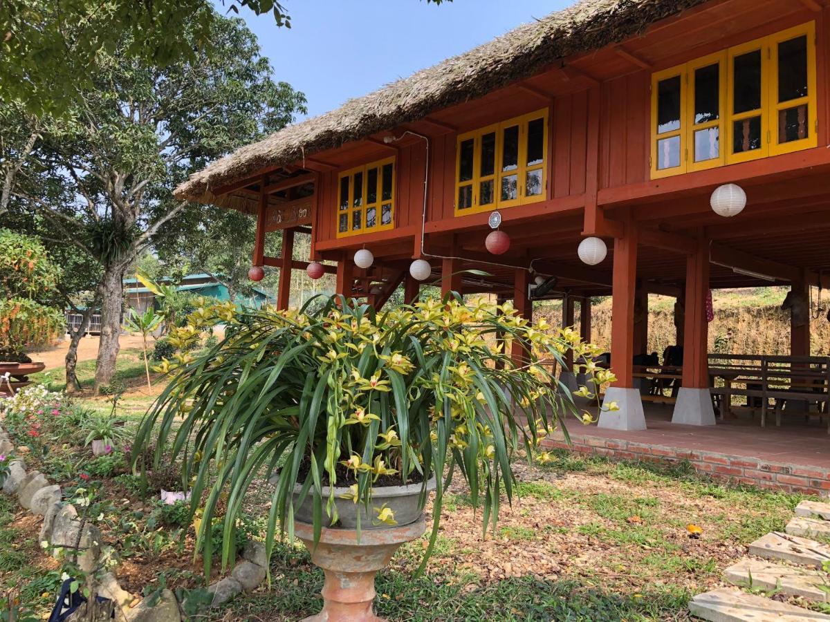 Pai Bjooc Homestay Tuyen Quang Екстер'єр фото