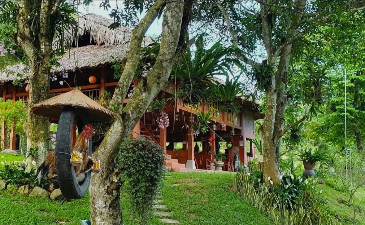 Pai Bjooc Homestay Tuyen Quang Екстер'єр фото